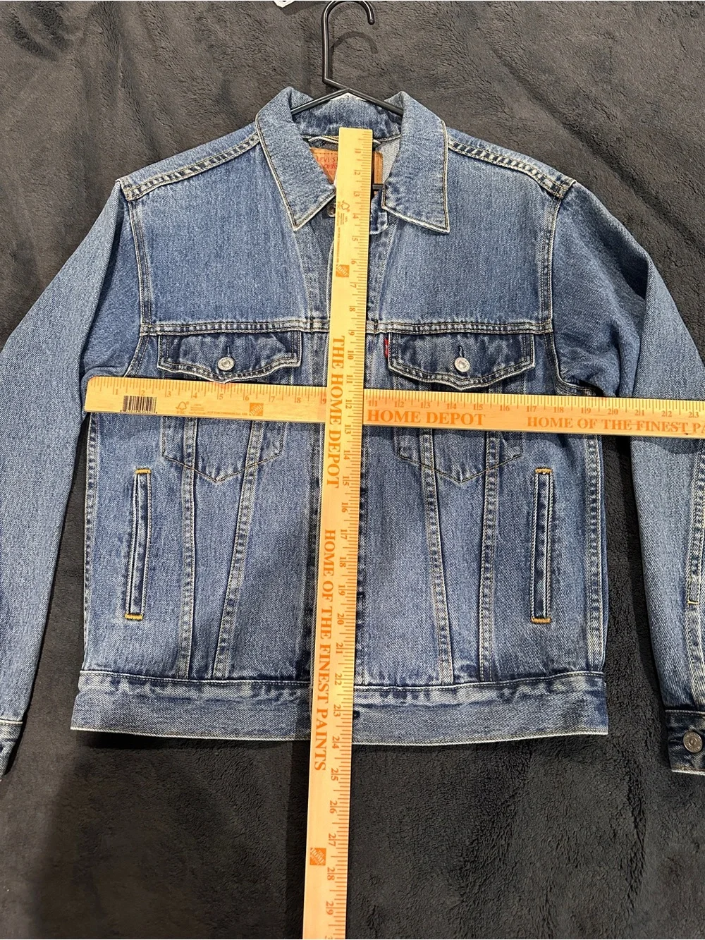 Levi’s Unisex Button Down Jean Jacket Standard Trucker Size Small Pre-Owned